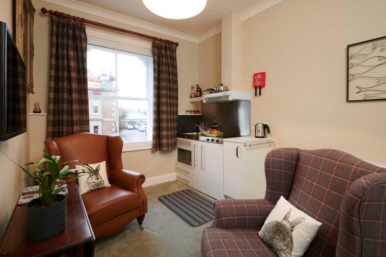 Downright Gabbler Apartamento Beauly Exterior foto